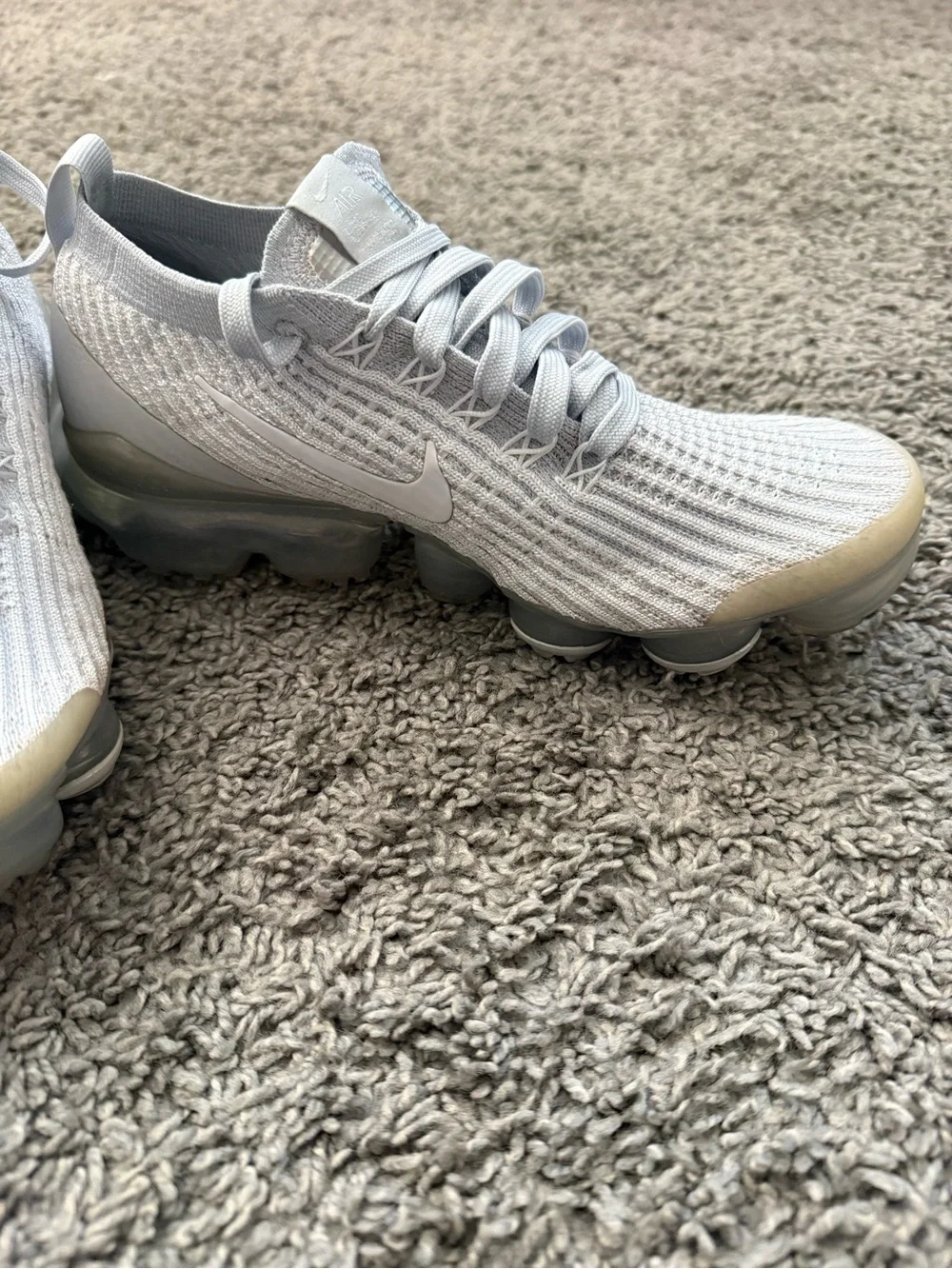 Nike Air VaporMax Flyknit 3 White Pure Platinum Women’s Size 7 AJ6910-100